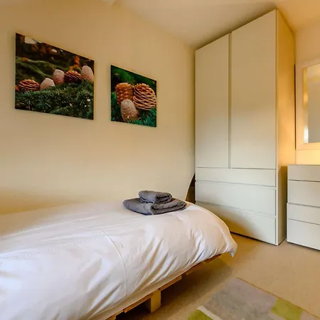 펜션 4 Bed In 89258